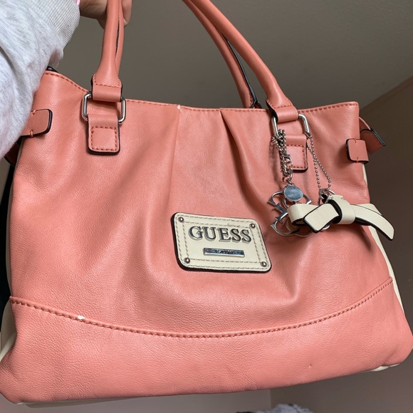 pink GUESS purse - Picture 2 of 6